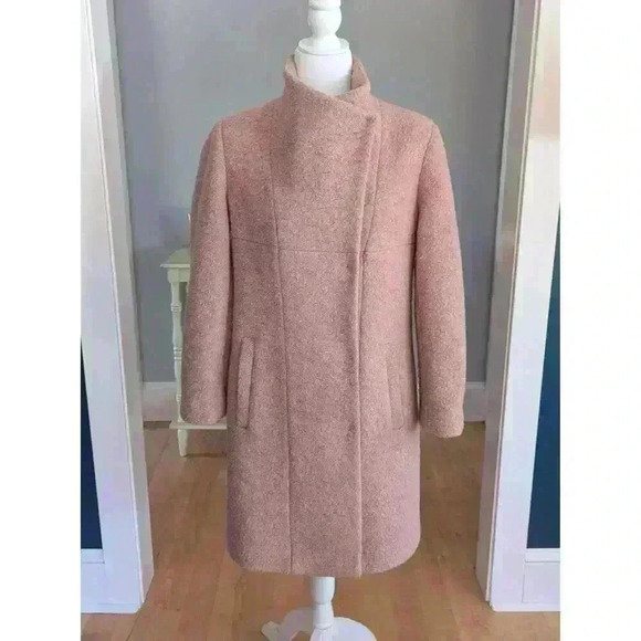 Kenneth Cole Women's Asymmetrical Bouclé Wool Blend Coat Size P. Small - Picture 3 of 14